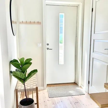 4 Bedroom Newly Renovated * Ставангер