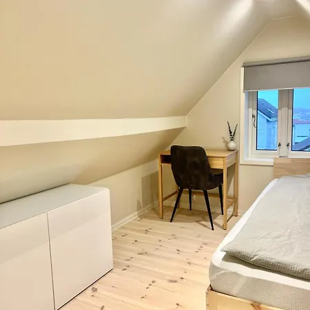 4 Bedroom Newly Renovated * Ставангер