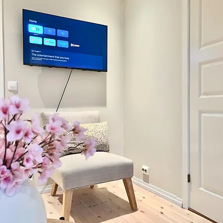 4 Bedroom Newly Renovated Апартаменты *