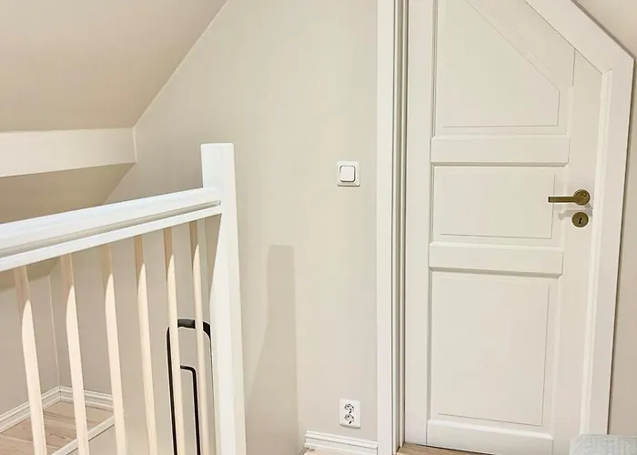 Apartament 4 Bedroom Newly Renovated *